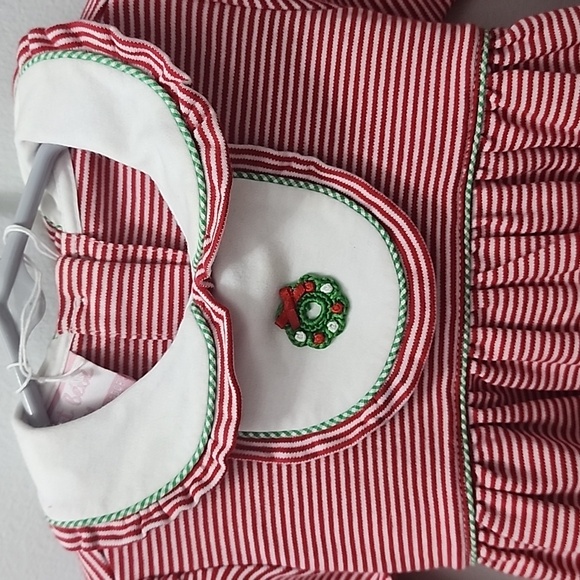 Petit Bebe Christmas dress, 9 months, Christmas Wreath, striped - Picture 2 of 3
